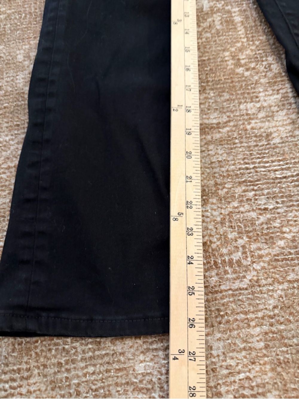Good American Good Legs Straight Black Ankle Jeans with Button Fly - Picture 6 of 7
